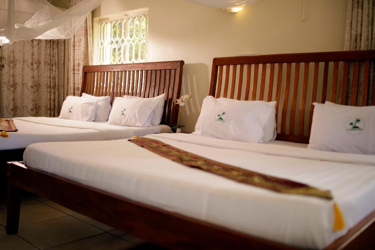Entebbe Palm Hotel Zewnętrze zdjęcie