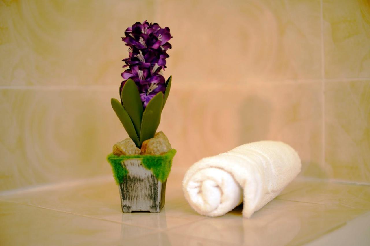 Entebbe Palm Hotel Zewnętrze zdjęcie